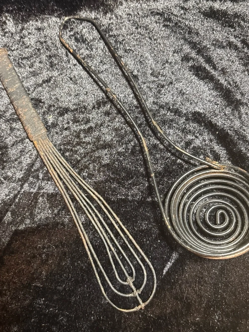 Unbranded Antique Primitive Twisted Wire Whisk & Egg Separator Set Rustic